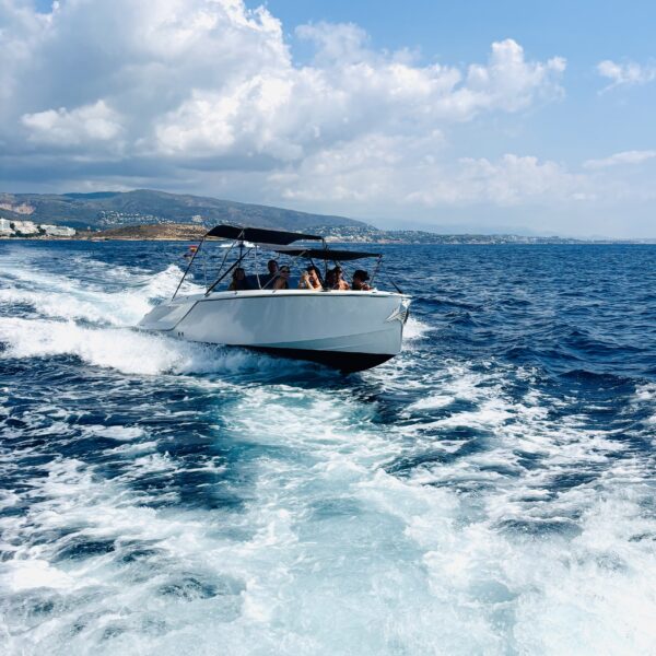 Frauscher 858 Fantom Air yacht on the sea Mallorca