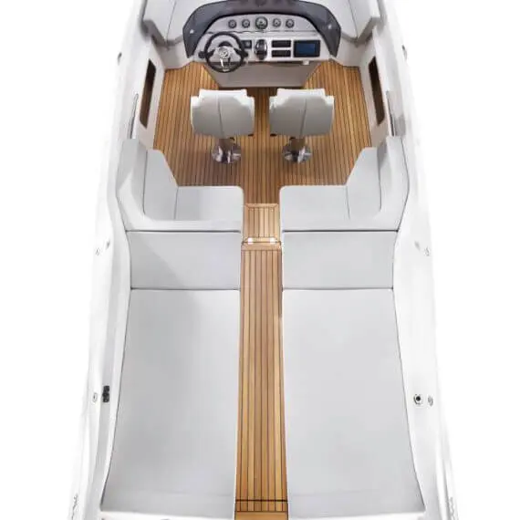 Frauscher 858 Fantom Air interior with seating Mallorca